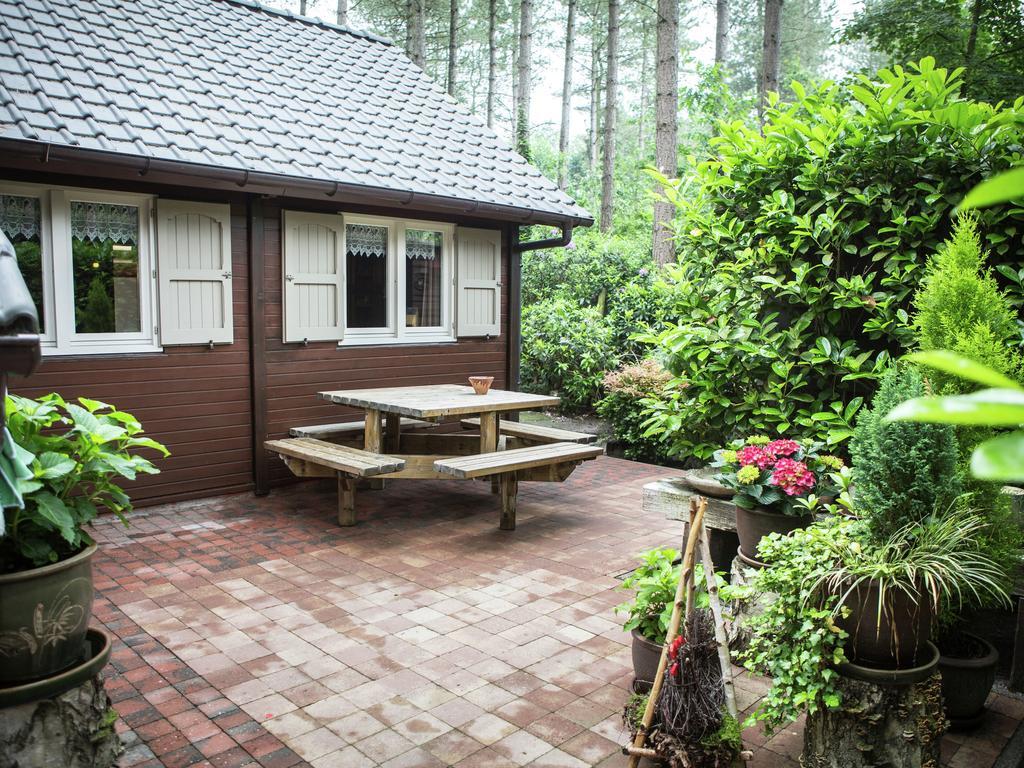 Вилла Luxurious Chalet In Oud Turnhout With Large Garden Ауд-Тюрнхаут Экстерьер фото